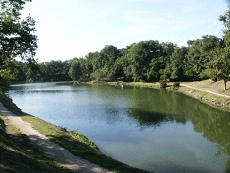 Lake at Monflanquin